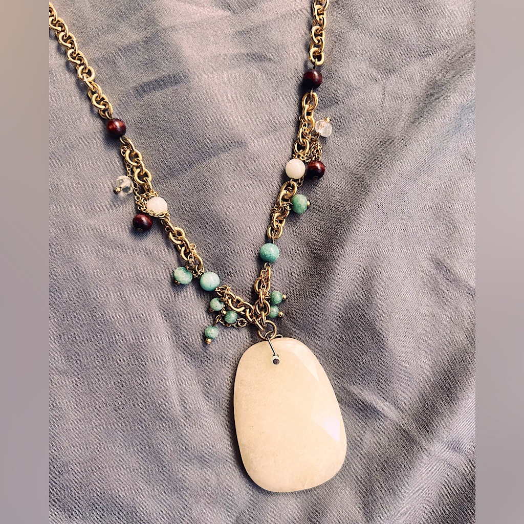 Vintage Lydell Nyc Necklace 12$